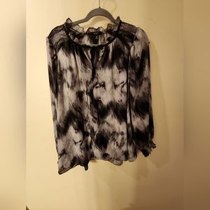 Simply Vera Wang top size XL